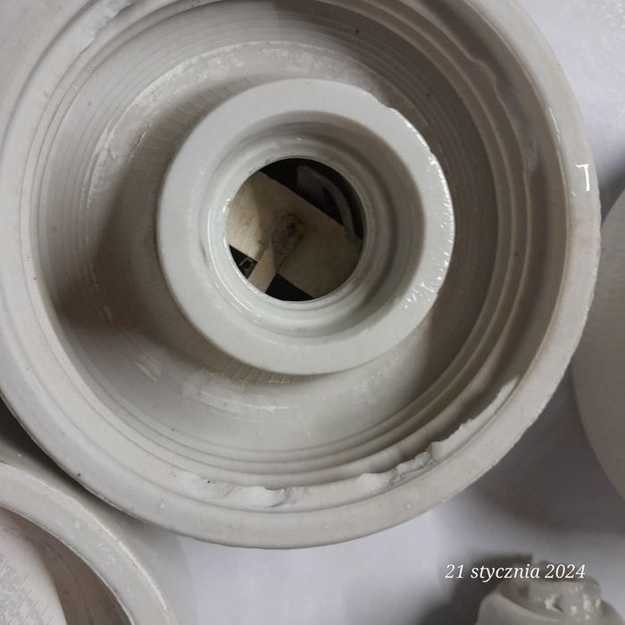 Lampa przemysłowa z podstawą porcelanową