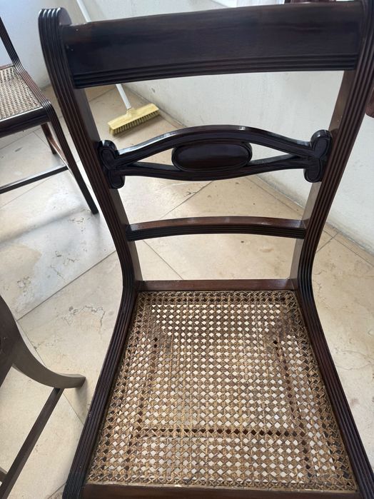 Mesa de jogo castanha