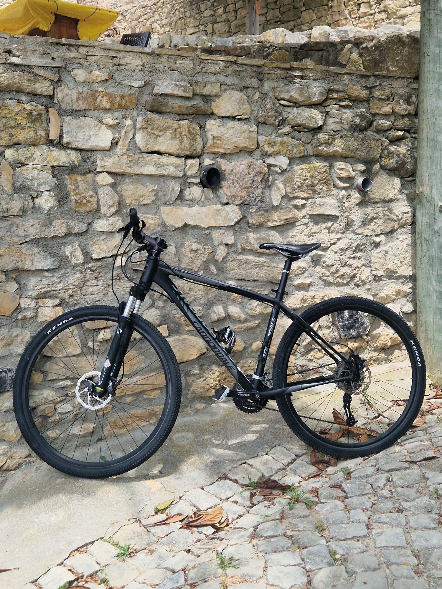 Cannondale BTT trail 3 aro 29 , 30 marchas