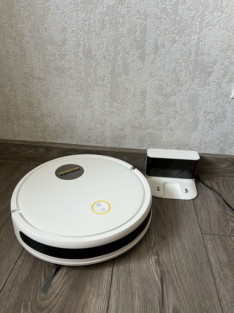 Робот пилосос Karcher