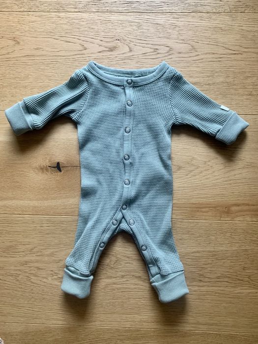 Nowy Kombinezon pajac pajacyk z regulacją wielkości H&M 50cm bawełna