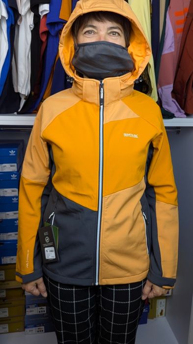 Жіноча куртка софтшел Regatta