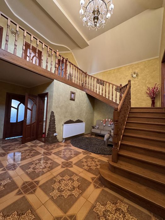 Продається будинок біля Львова!