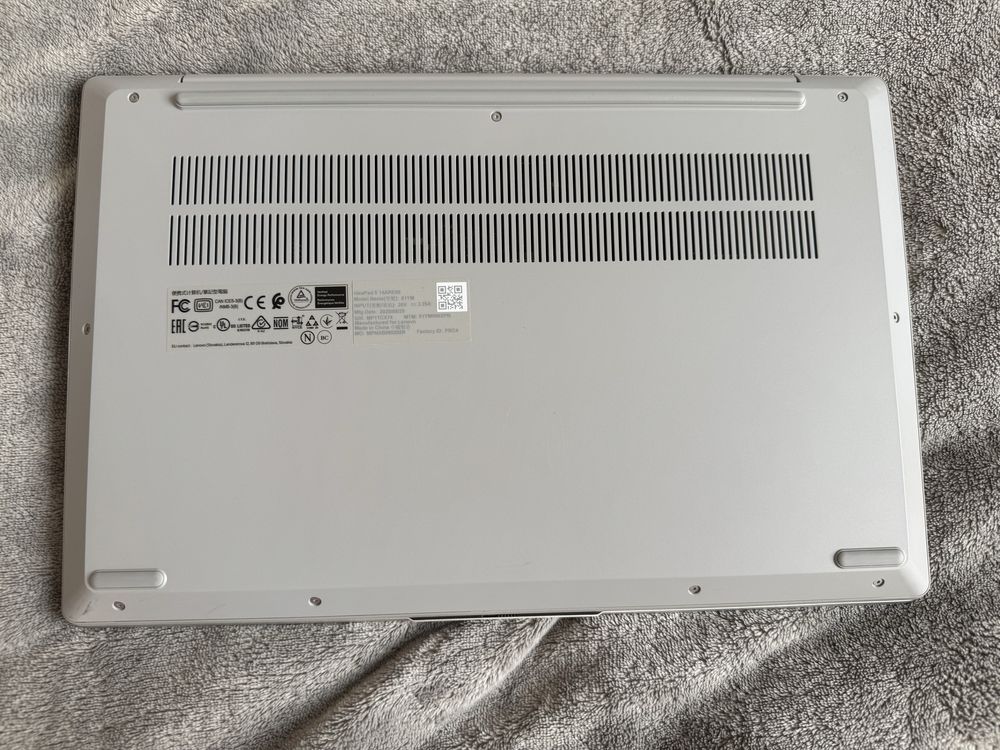 Laptop Ideapad 5 14ARE05 81YM w stanie idealnym, niska cena