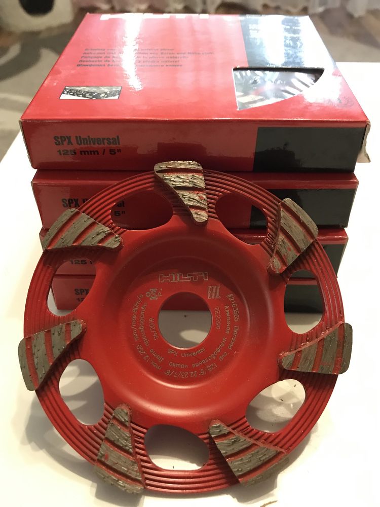 Hilti SPX универсальная + ламель шлифовальная чашка 150