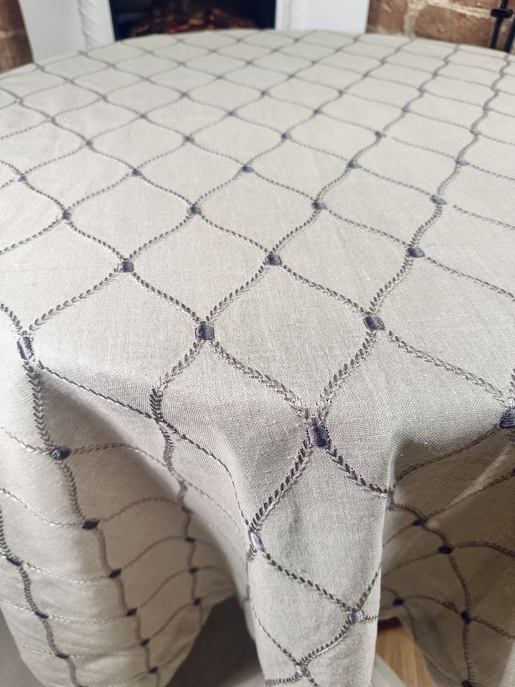 Elegancki obrus lniany 127 x 205 cm