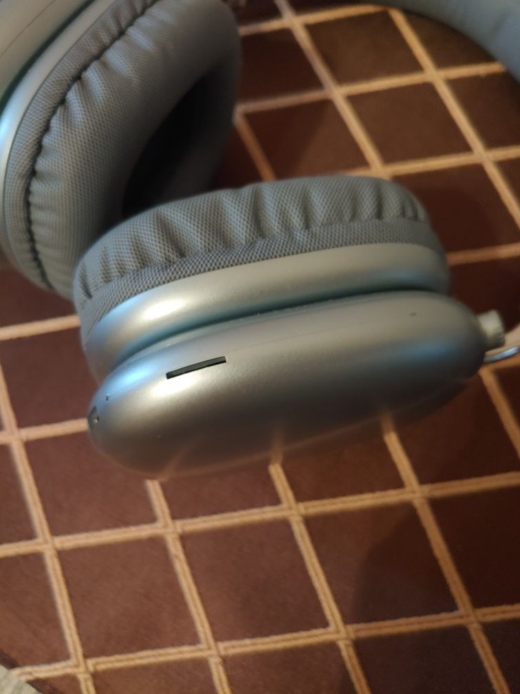 Якісні бездротові HI FI навушники HOCO W35 MAX  з великою автономією.