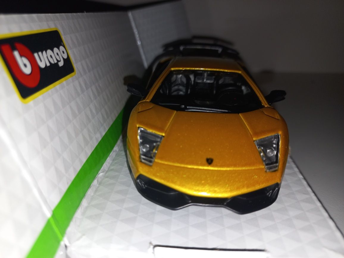 Bburago Murcielago  LP 670-4 SV,skala 1:32