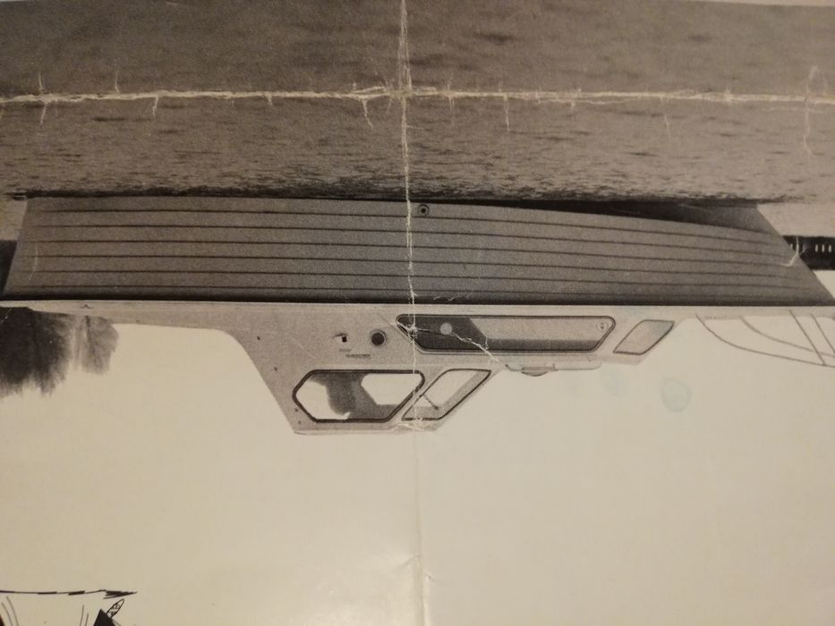 Łódź motorowa z canoppy