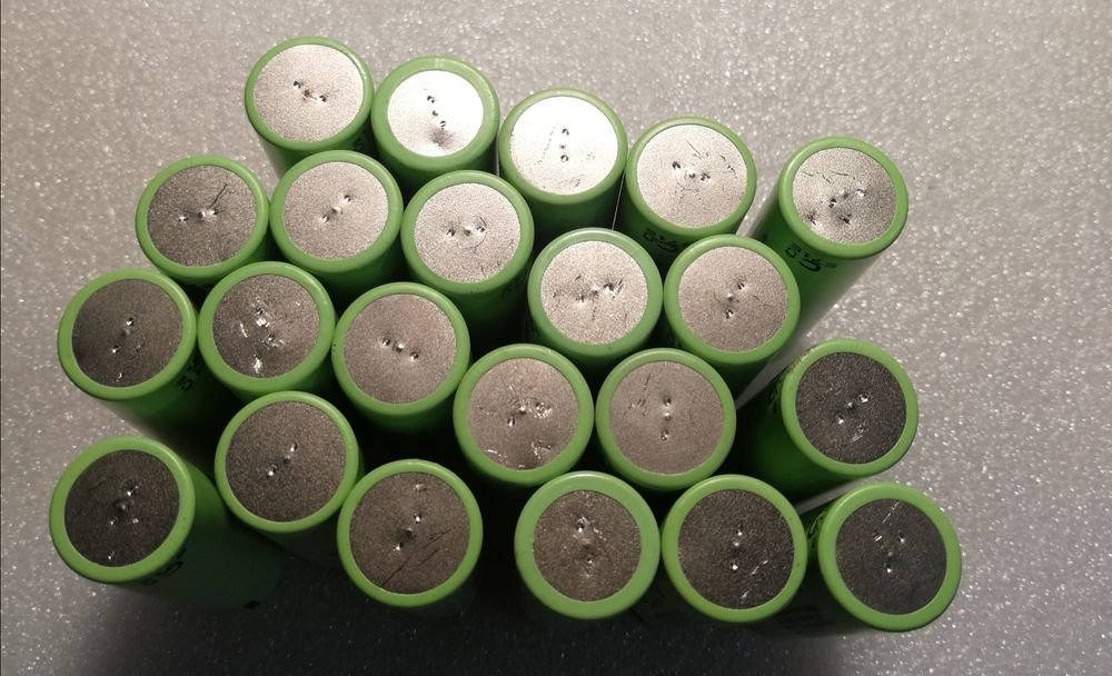 Аккумуляторы 18650. 1800 - 2200 миллиампер. Panasonic