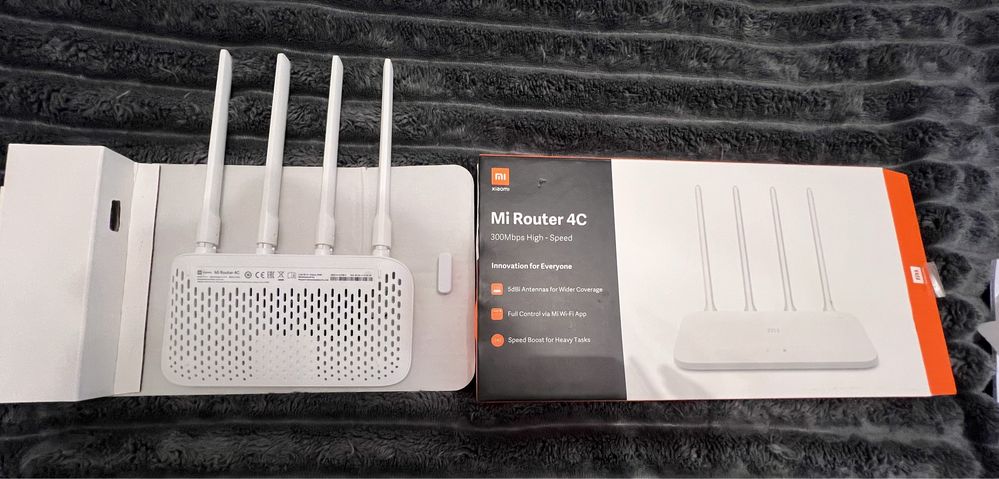 продам роутер в хорошому стані  Xiaomi MI Router 4C