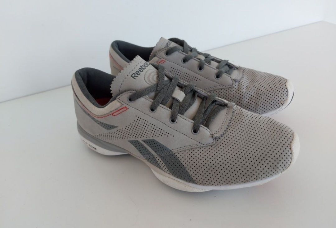 Buty damskie adidasy Reebok w rozmiarze 37
