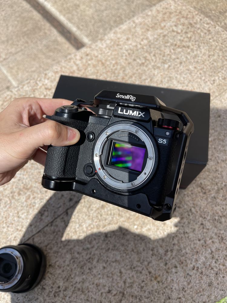 Panasonic Lumix S5 Full Frame