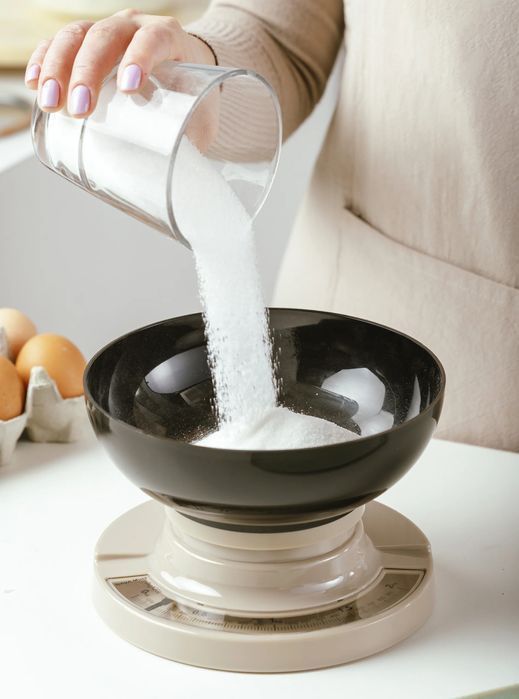 Waga Kuchenna Mechaniczna Tradycyjną Z Miską 2 Kg