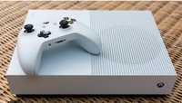 Xbox one s  . Muito conservado