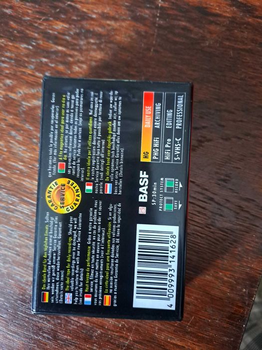 KAMERA VHS - Kaseta HG 30.