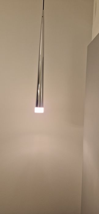 Zestaw dwóch lamp sufitowych zwisających, salon, sypialnia