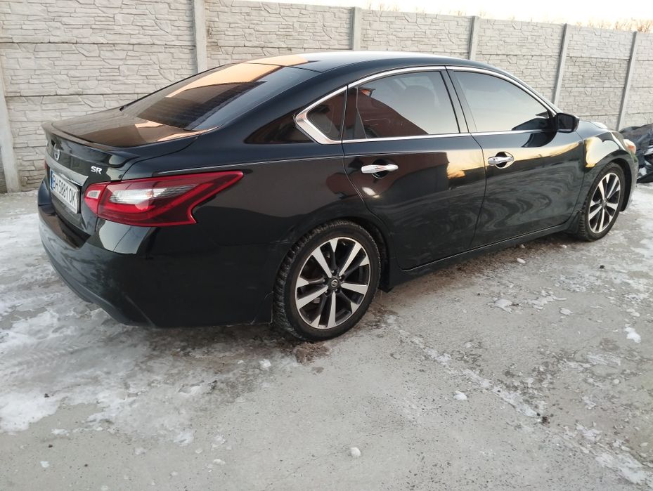 Продам автомобіль.