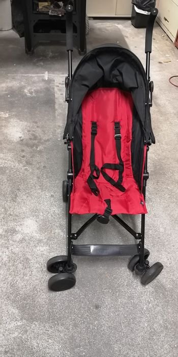 Carrinhos de passeio para bebé.