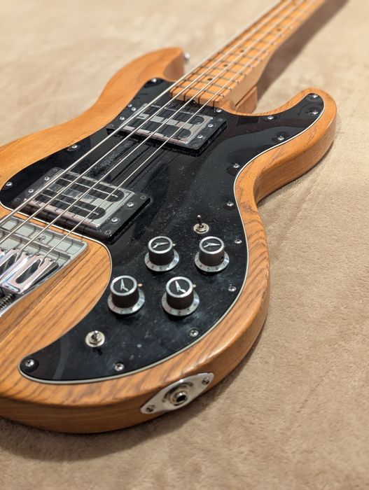 Peavey T-40 USA / czołg basowy