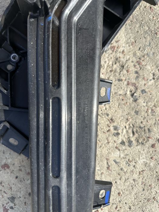 Tesla model 3 Панель передня телевізор тесла м3 171174300F