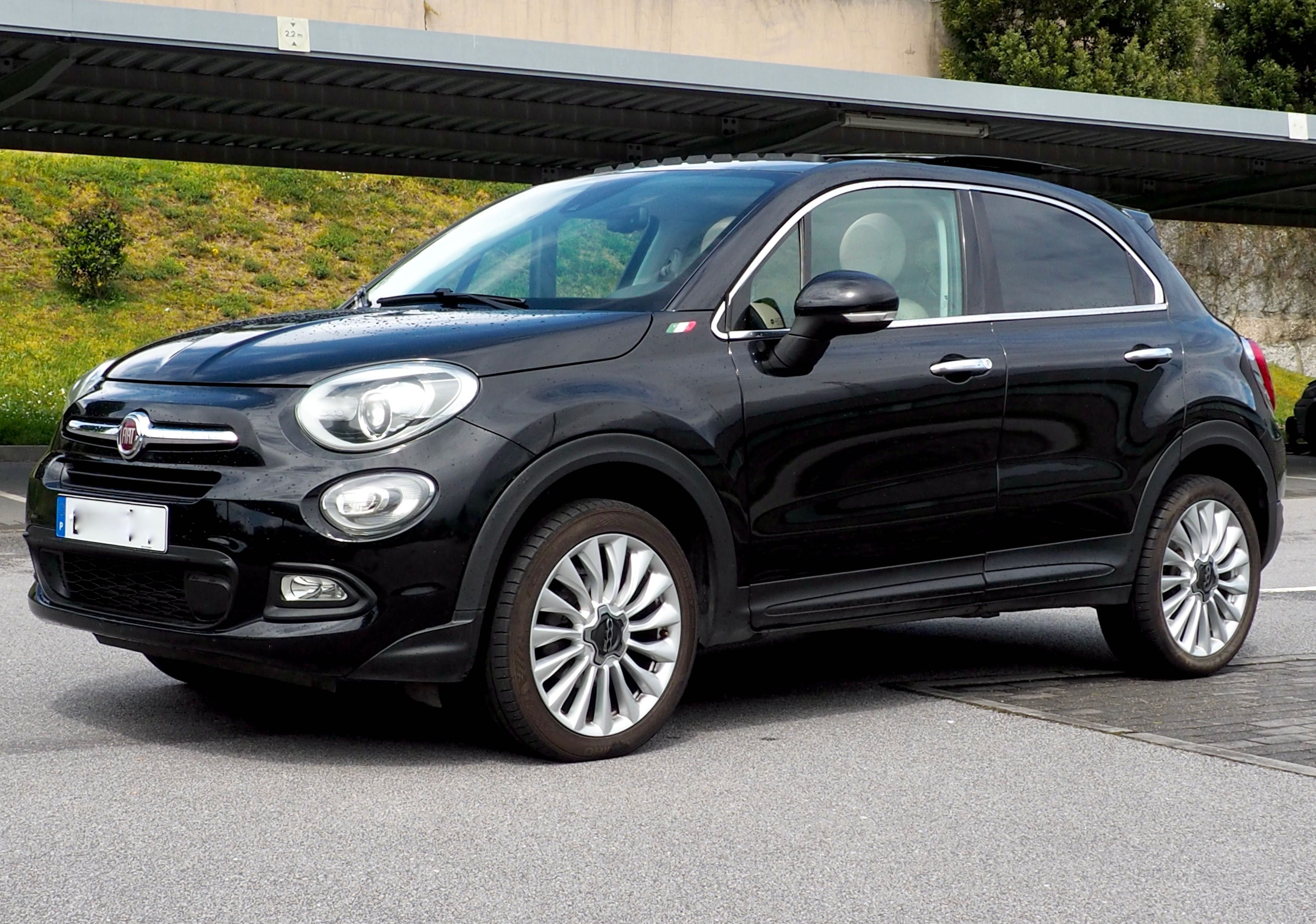 Fiat 500X automático , teto panorâmico, couro, GPS , câmara traseira