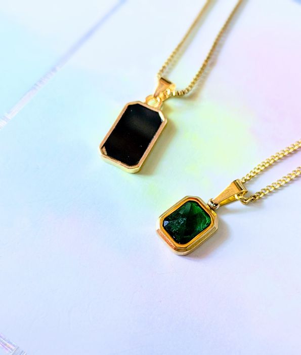 Кулони біжутерія