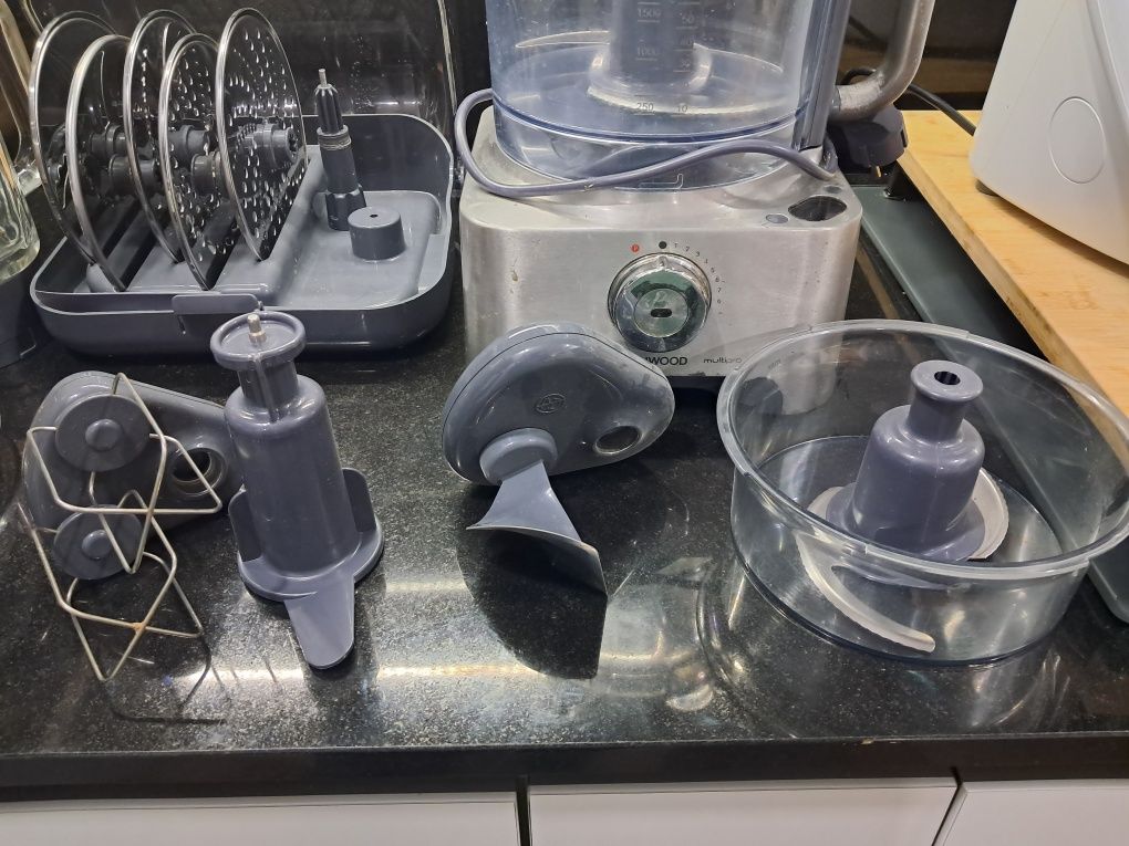 Robot de cozinha multifunções