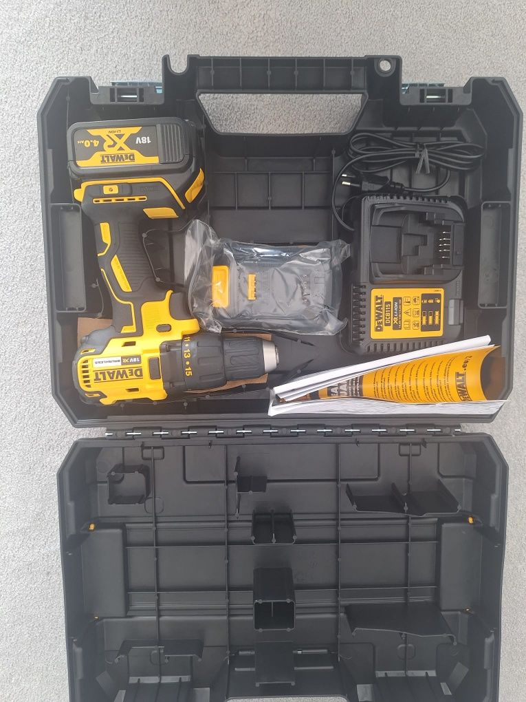 Wkrętarko wiertarka dewalt