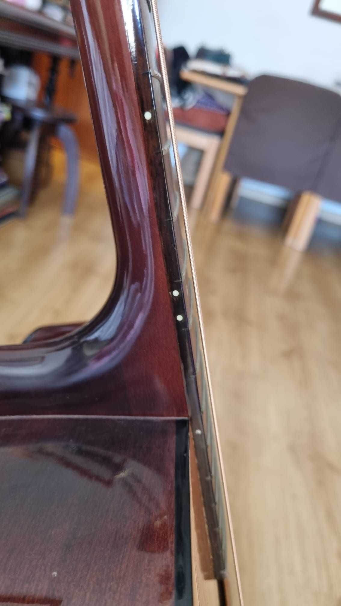 Guitarra vintage Yamaha FG 400A com setup