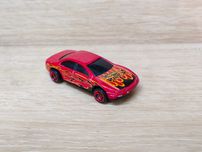 Hot Wheels AURORA Raptor.