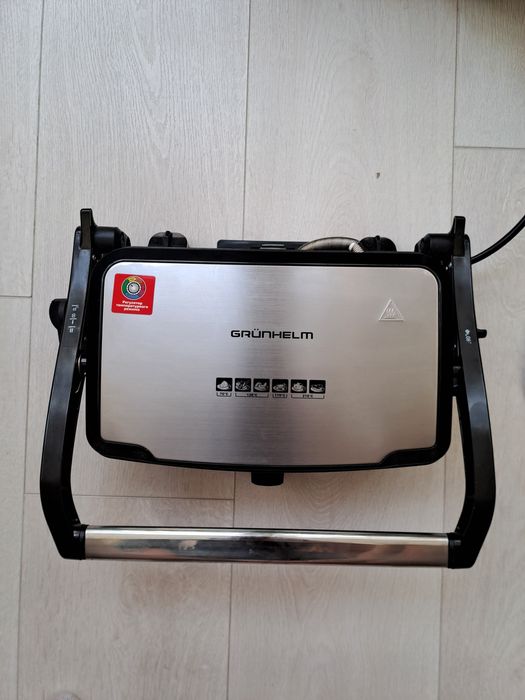 Электрогриль Grunhelm G1610
