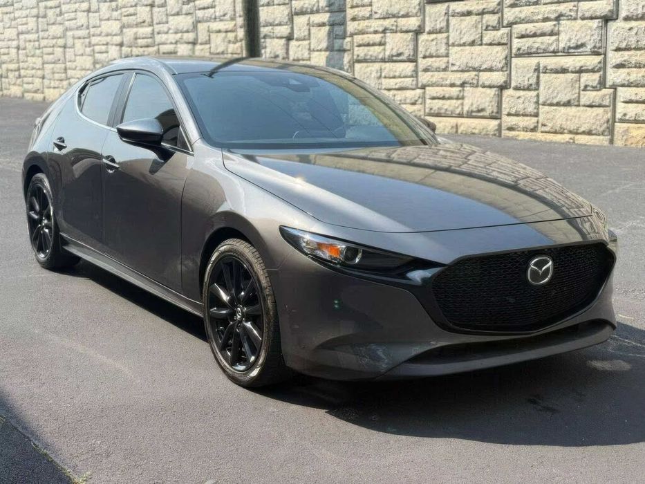 Mazda 3 Premium      2019