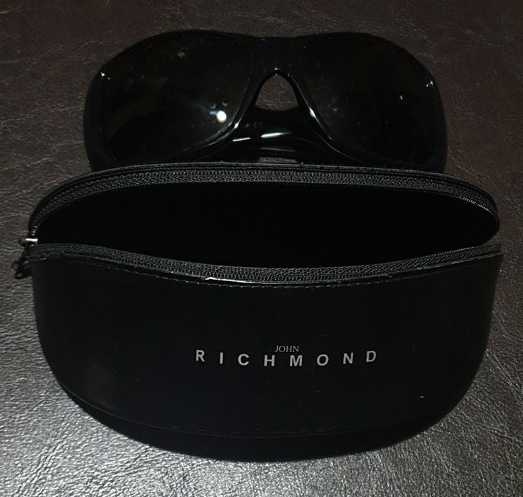 Очки John Richmond