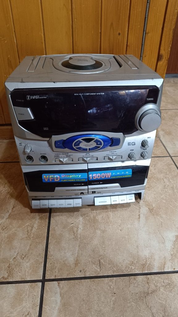 Mini wieża First magnetofon, radio