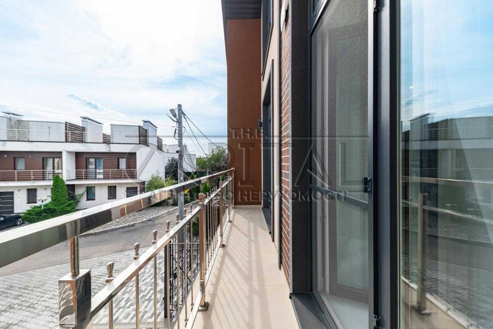 Оренда автономного сучасного таунхаусу 178м2, Жуляни, Київ