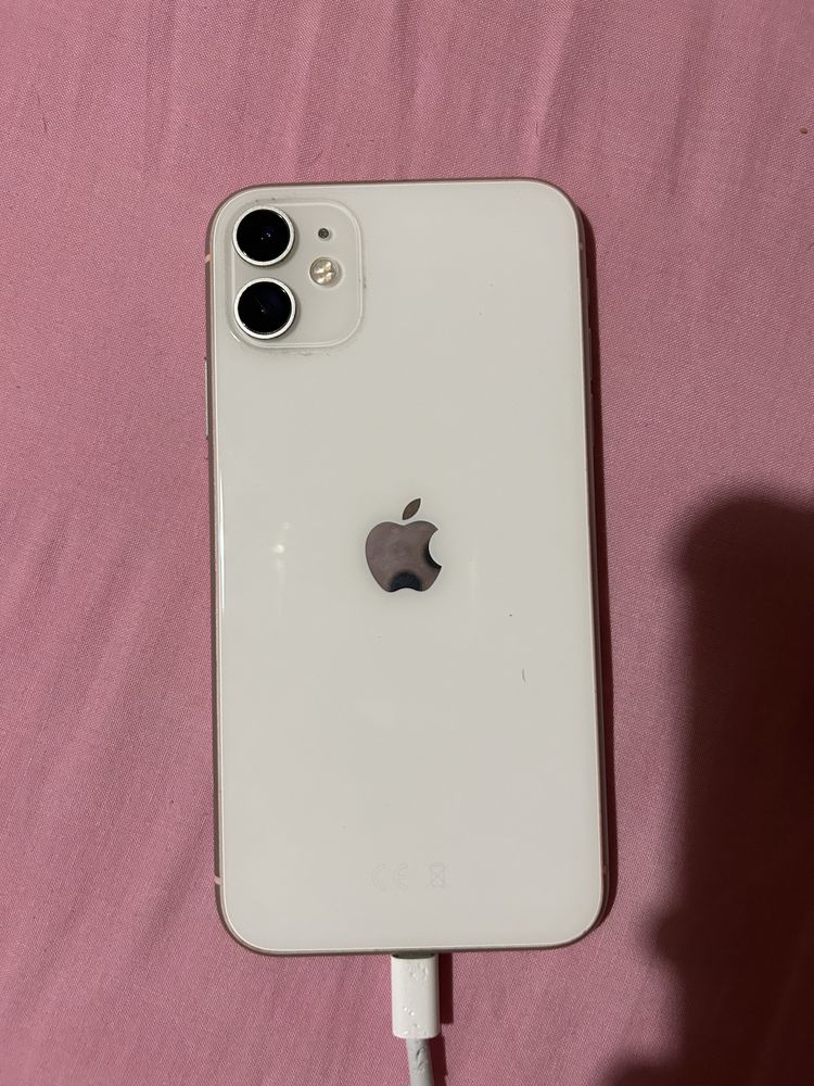 Vendo iPhone 11 64GB