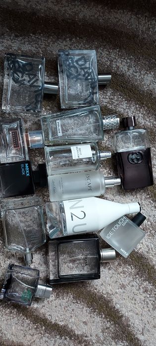 Puste flakony po perfumach