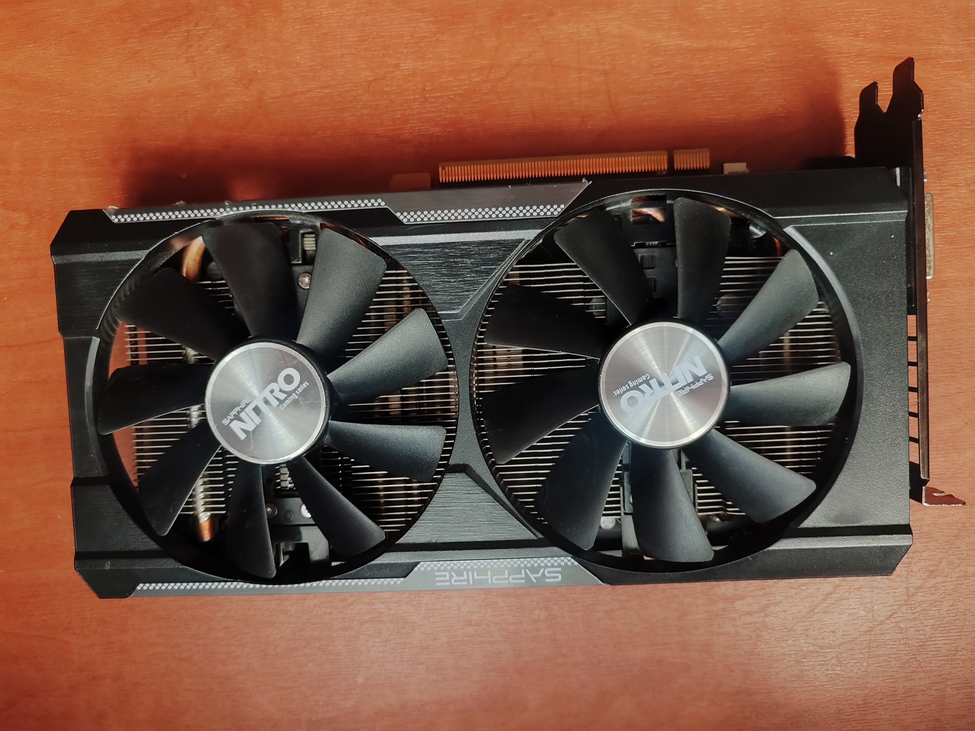 Відеокарта Sapphire Radeon R9 380X Nitro 4096MB GDDR5