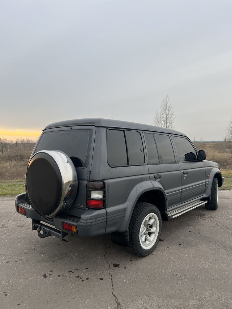 Mitsubishi Pajero 2.8td