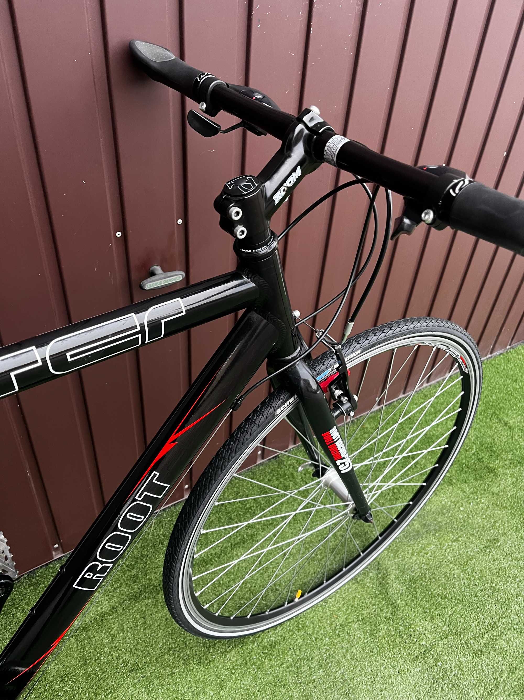 Rower ROOT RACING 257/rama alu. 58 cm/koła 28"/Shimano Tourney