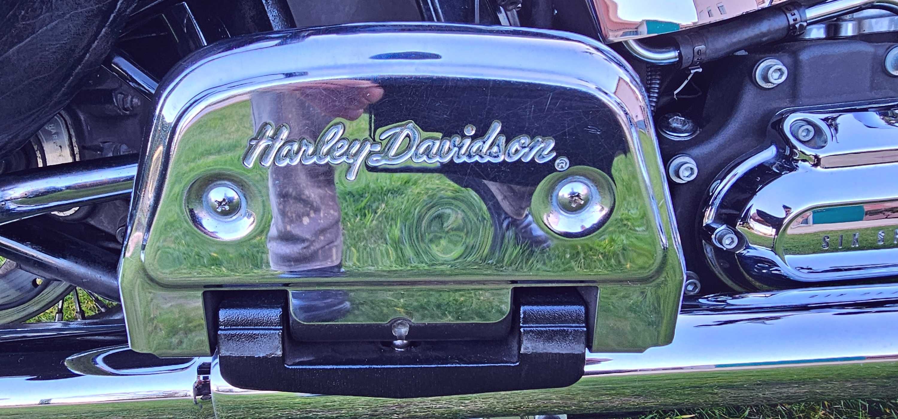 Harley Davidson FLSTC Heritage Softail