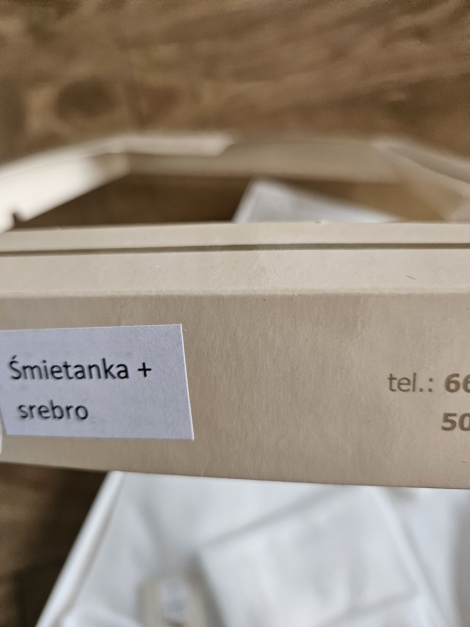 Etola ślubna i rękawy