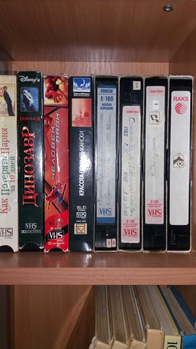 Видеокассеты с фильмами   б.у.