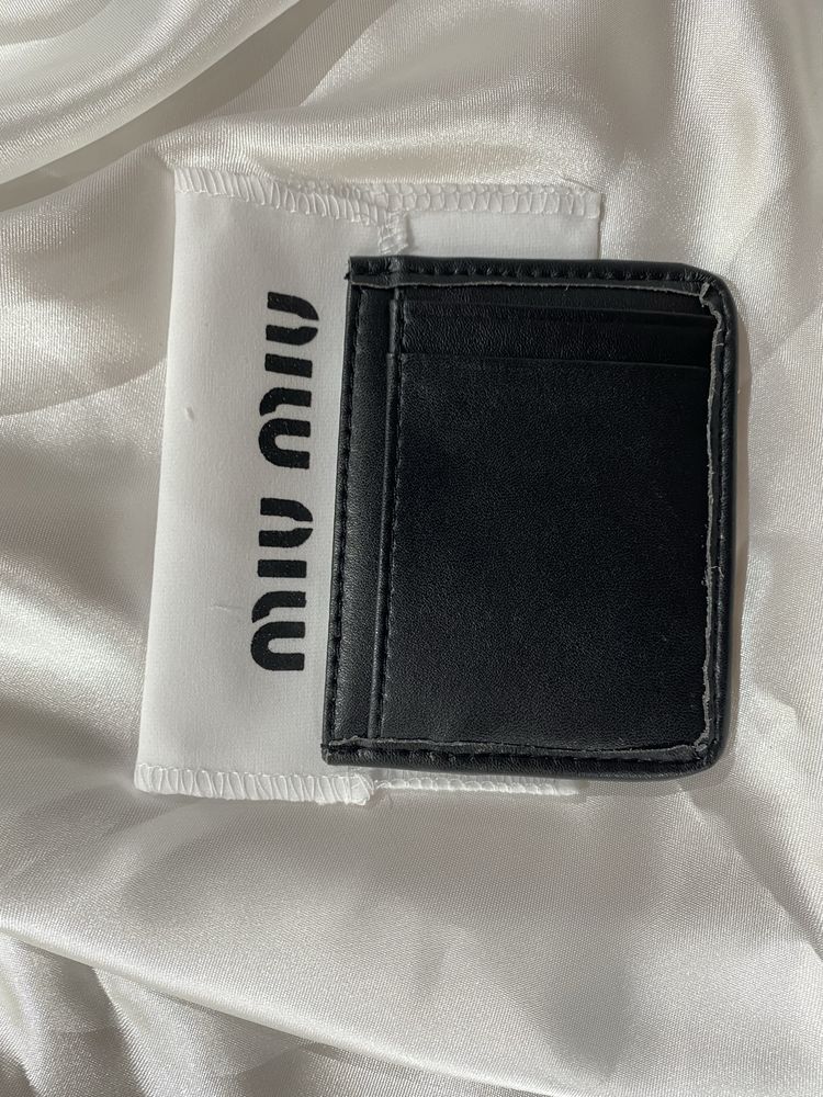 Porta cartoes novos miu miu