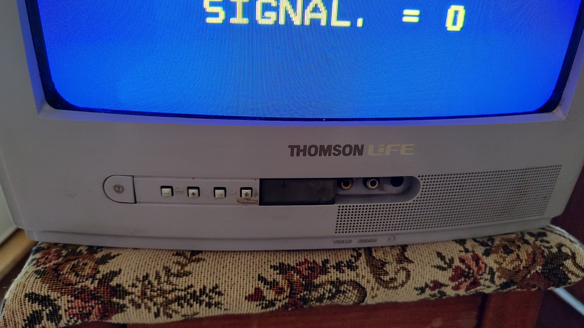 Телевізор ThomsonLife