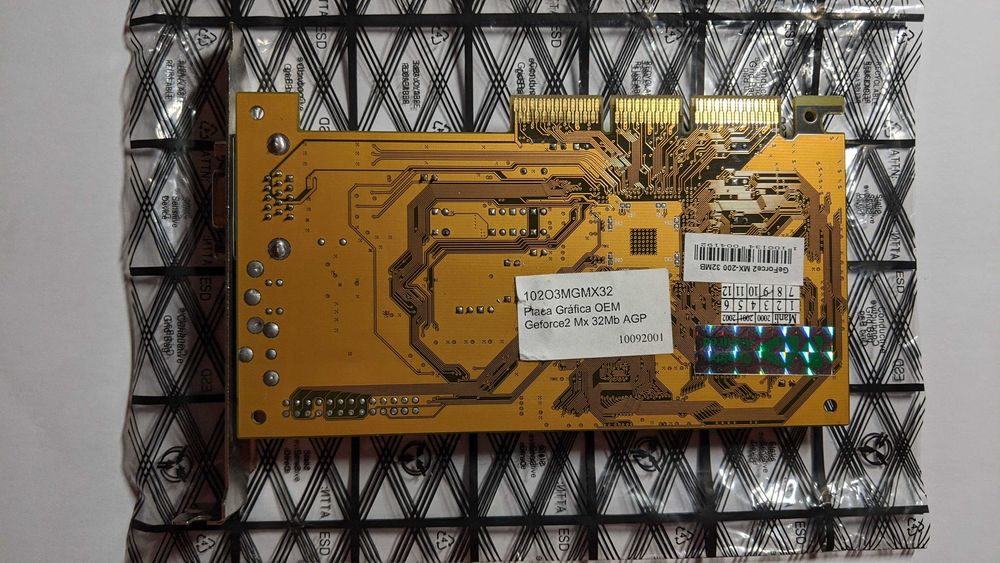 Placa gráfica GeForce 2 MX-200 32 MB AGP