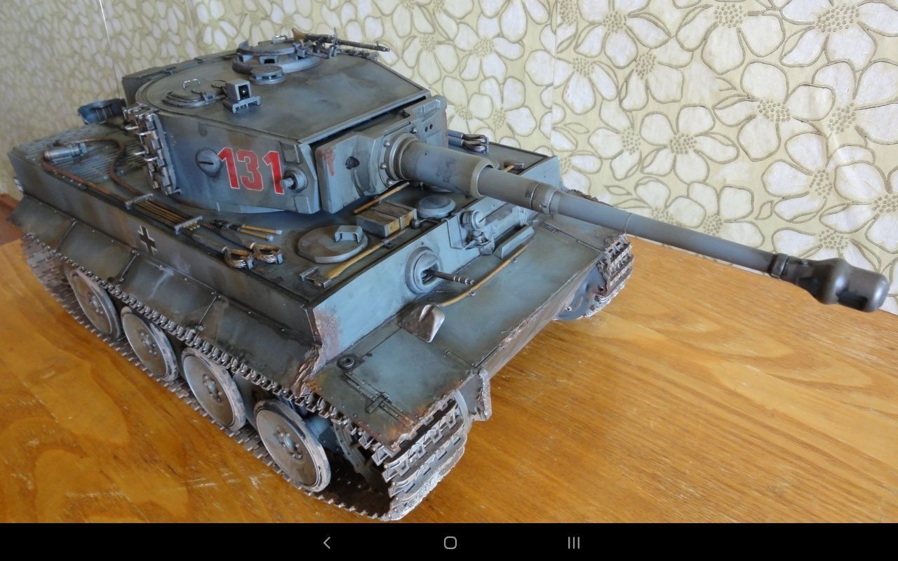 Радиоуправляемая  модель танка