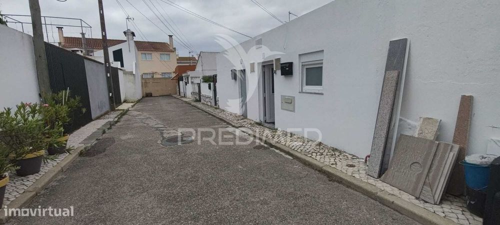 Moradia V1+2 Para Venda Benavente