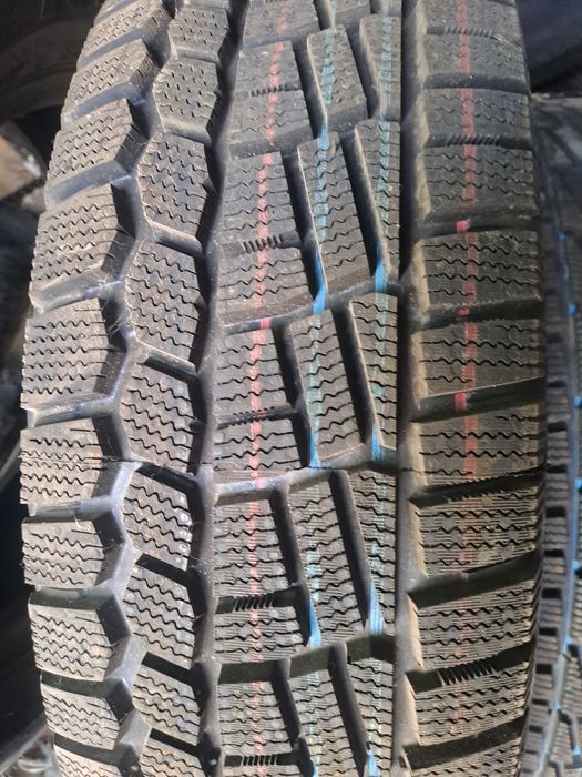 195/65/15 зимняя пара шин